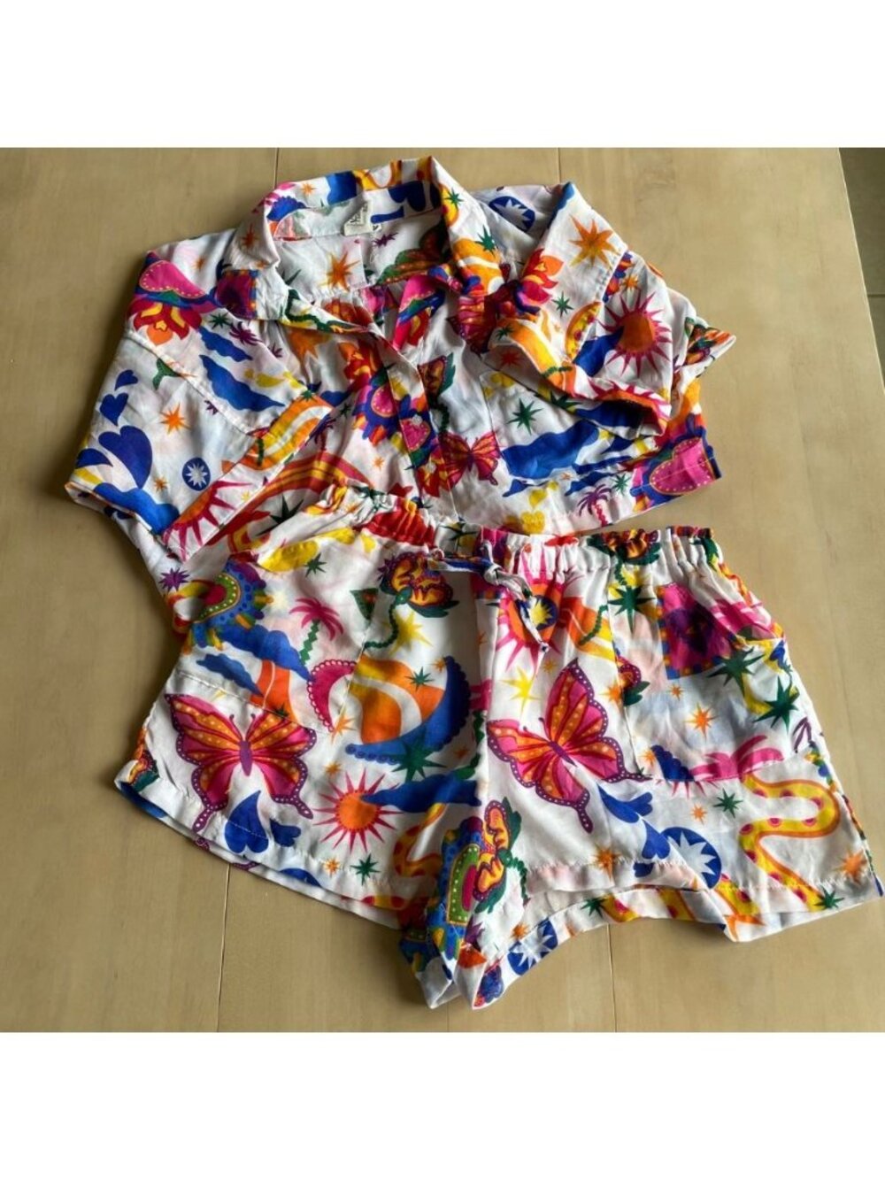Entire Closet $5! Violet Sky Matching Two Piece Shorts & Crop Button Down Shirt - Picture 2 of 15